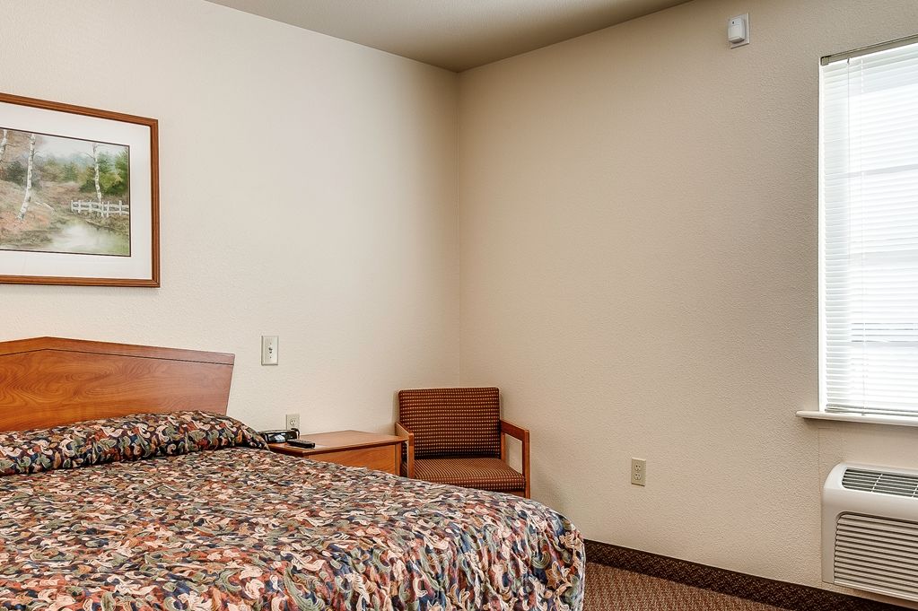 Woodspring Suites Charlotte Гастония Номер фото