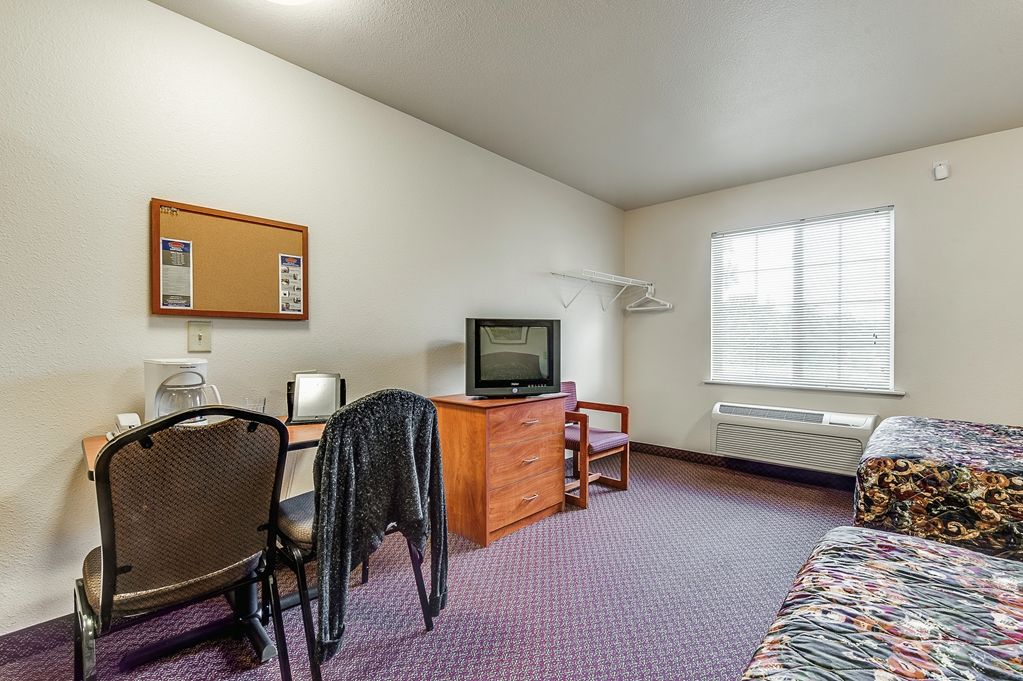 Woodspring Suites Charlotte Гастония Номер фото