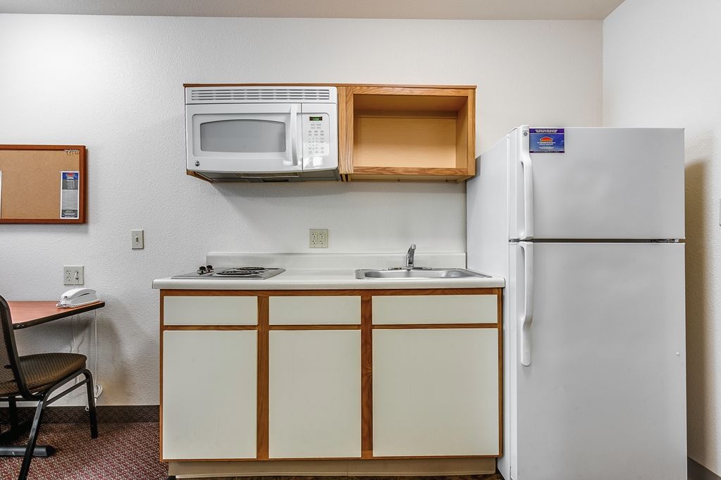 Woodspring Suites Charlotte Гастония Номер фото